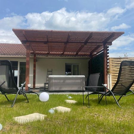 Sinalospa - Culiacan - Appartement Jardin Jacuzzi Sauna A 5 Minutes De Nancy Place Stanislas Champigneulles Екстер'єр фото