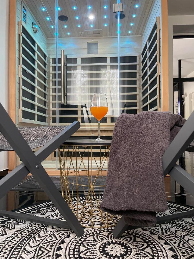 Sinalospa - Culiacan - Appartement Jardin Jacuzzi Sauna A 5 Minutes De Nancy Place Stanislas Champigneulles Екстер'єр фото